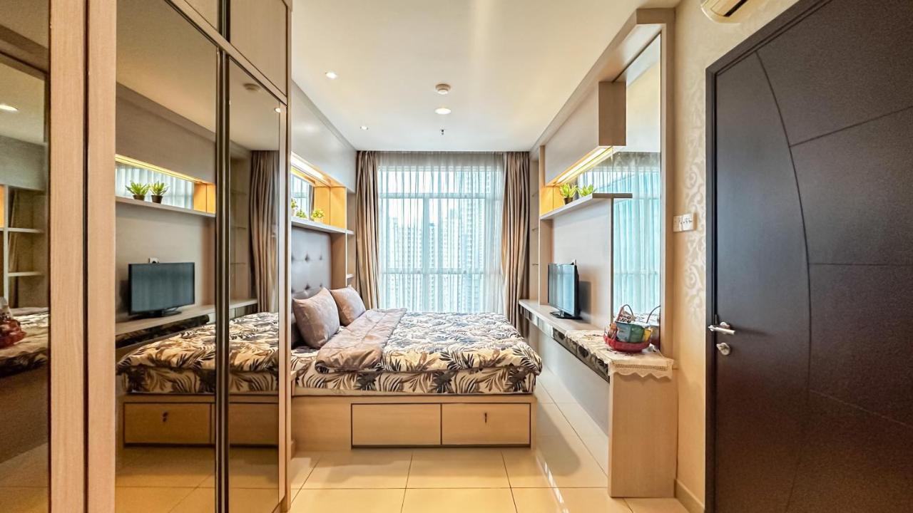 2 Bedroom Apartment On Central Park Mall Jakarta Ngoại thất bức ảnh